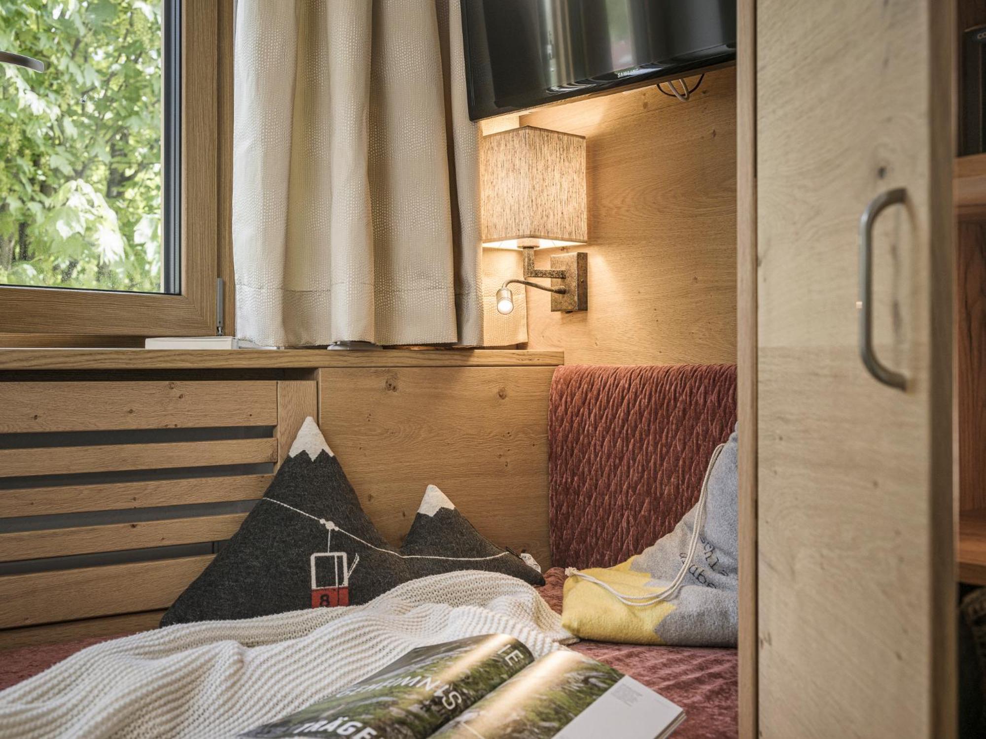 Cafe Pension Koller Brixen im Thale Bagian luar foto